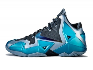 nike-lebron-11-gamma-blue-officially-unveiled-4