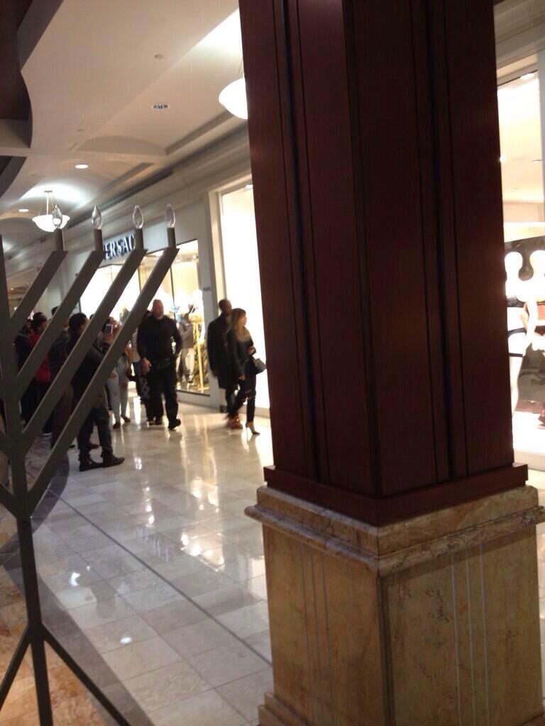 Kanye West & Kim Kardashian at Phipps Plaza.