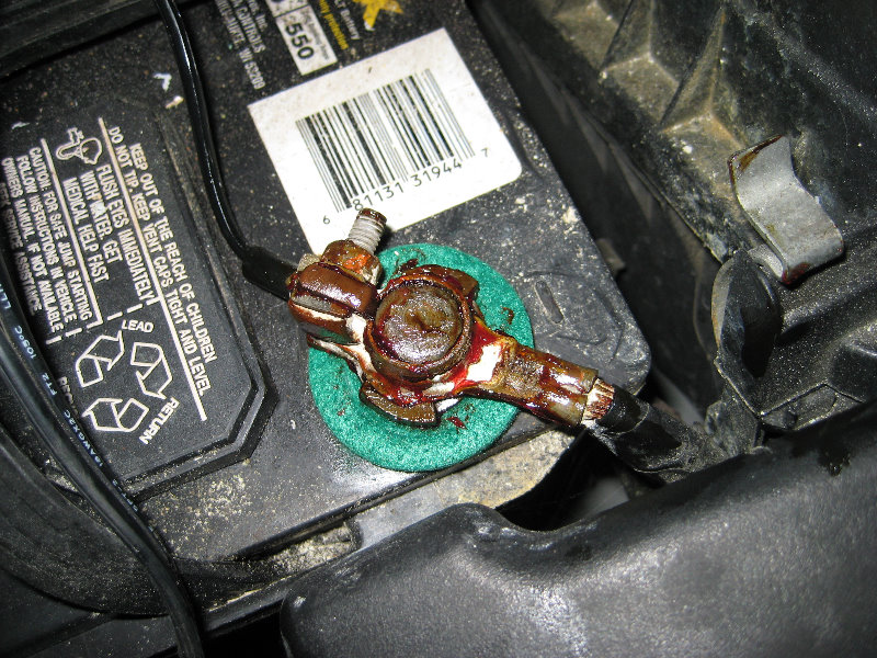 How-To-Clean-and-Stop-Car-Battery-Terminal-Corrosion-020