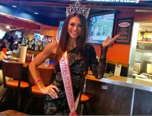 2014 Miss Hooters International - Janet Layug