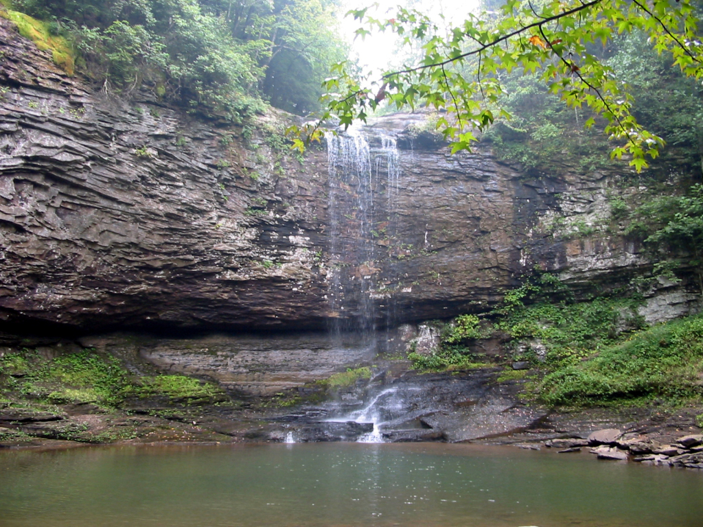 Cloudland_Canyon_Waterfall_1