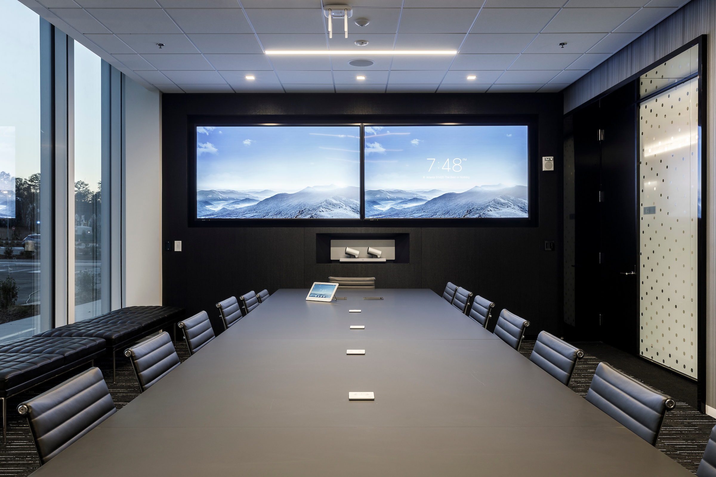 Mercedes-Benz Opens New Headquarters in Sandy Springs (PICS)