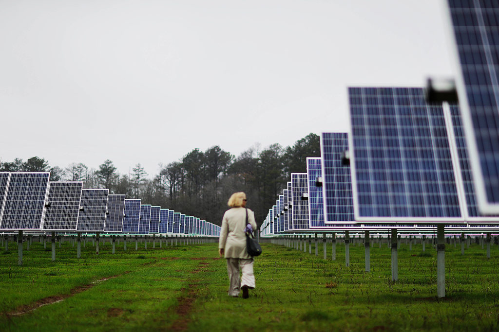 Jimmy Carter Adds Solar Panels on His Farmland and Now They Power Half of Plains,