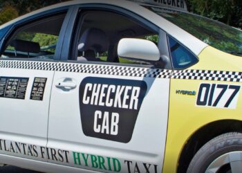 Atlanta Checker Cab Staff Aids in Capture of Midtown Shooter