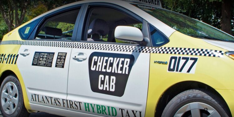 Atlanta Checker Cab Staff Aids in Capture of Midtown Shooter