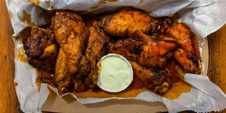 6 Great Spots for Wings in Atlanta (2023)