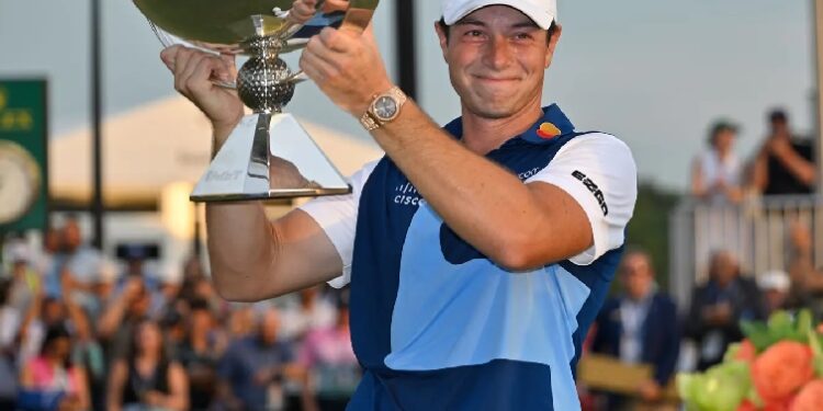 Viktor Hovland Takes Tour Championship