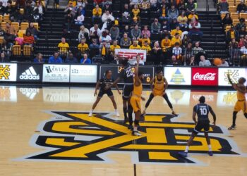 Kennesaw State Men Renew Rivalry, Take Down Georgia State