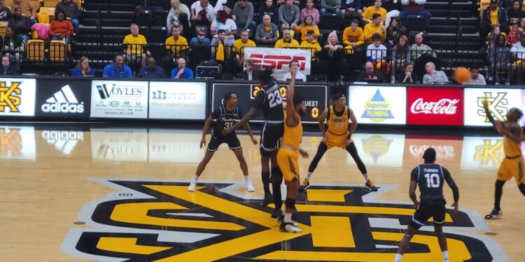 Kennesaw State Men Renew Rivalry, Take Down Georgia State